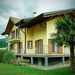 Countryhouse Verso